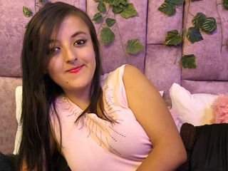 LucyBelleh's Exclusive live cam sessions Profile Image